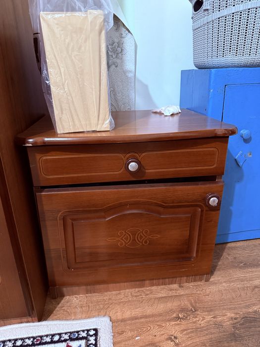 Спальный гарнитур