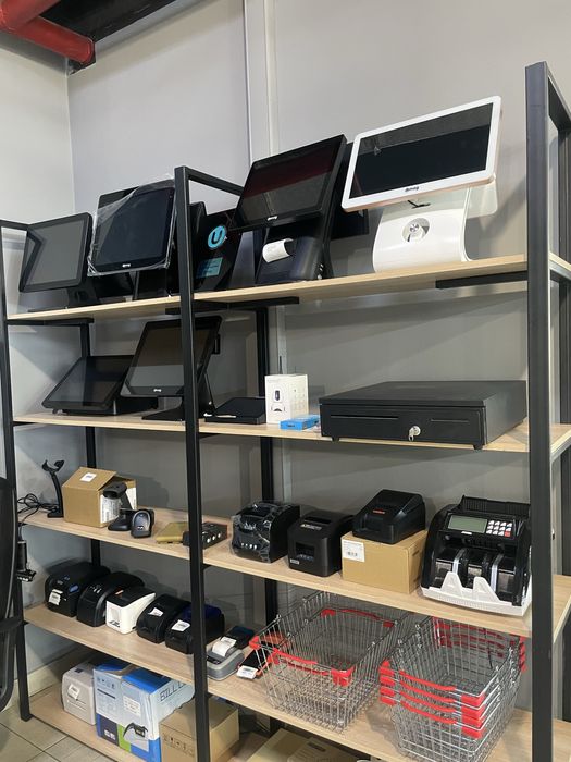 Умаг автоматизация Моноблок сканер принтер чеков денежный ящик весы