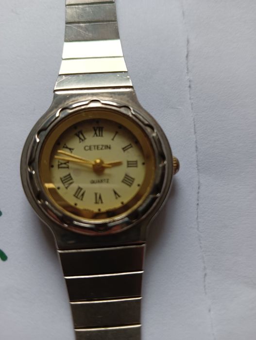 Oferta ceas vintage damă anii 90 CETEZIN