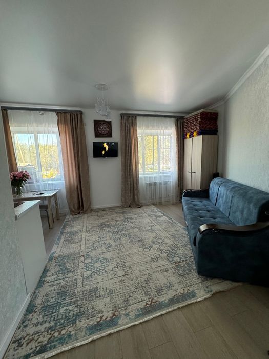 Продаётся 1ком.кв студия !!