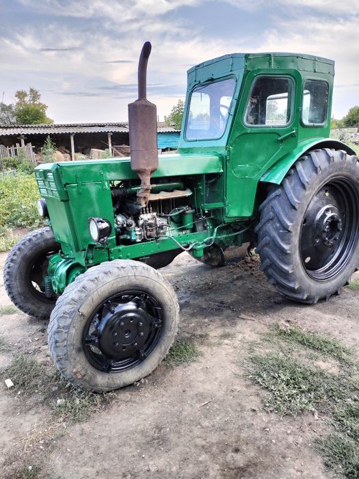 Трактор т 40 на ходу