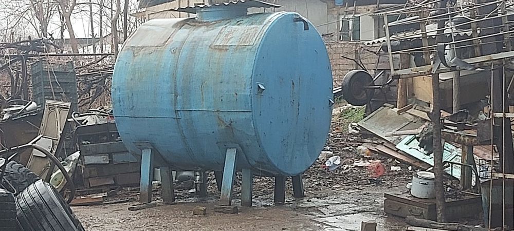 Дамас багаж ва шу расмдагилар сотилади