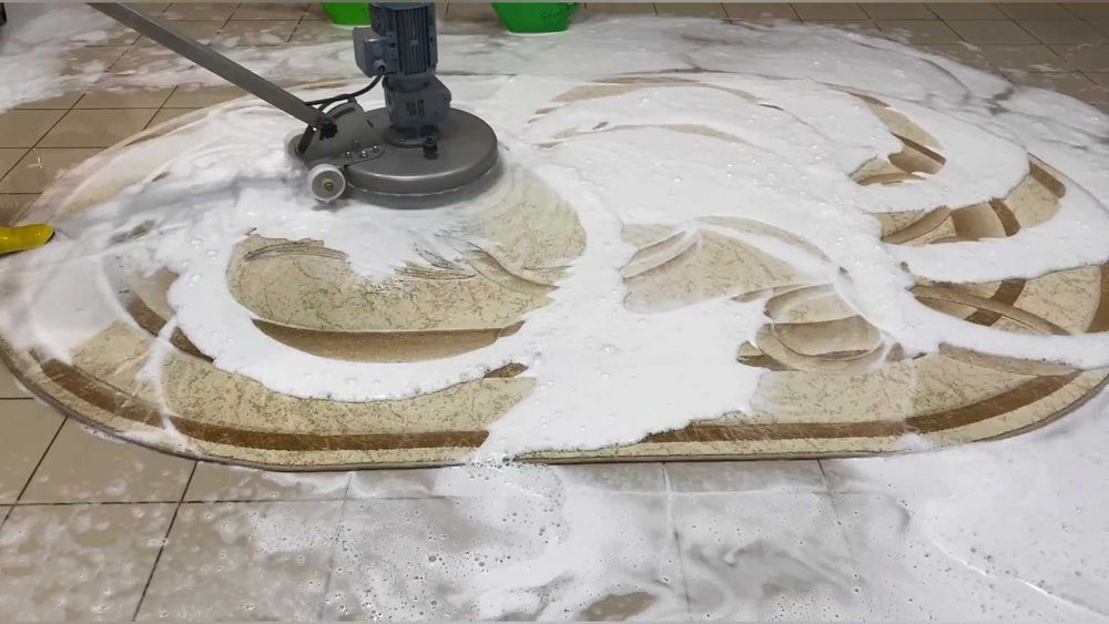 Стирка ковров, одеял, занавесок, химчистка мебели