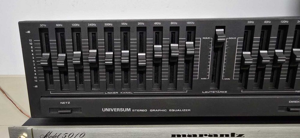 Egalizator 10 benzi Universul,mufe DIN