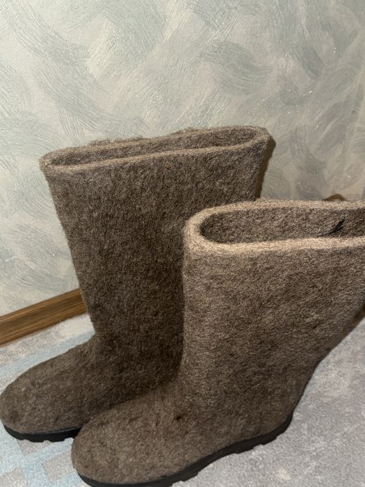 Продам новые валенки