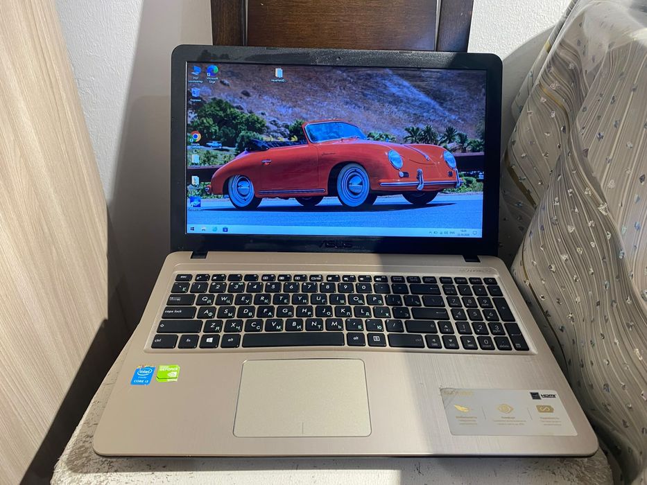 ASUS intel core i3/Nvidia GeForce/ozu 8/ssd 128