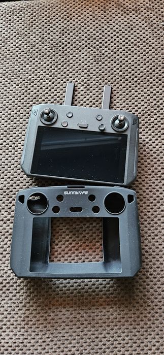 DJI Mavic 2 zoom smart controller