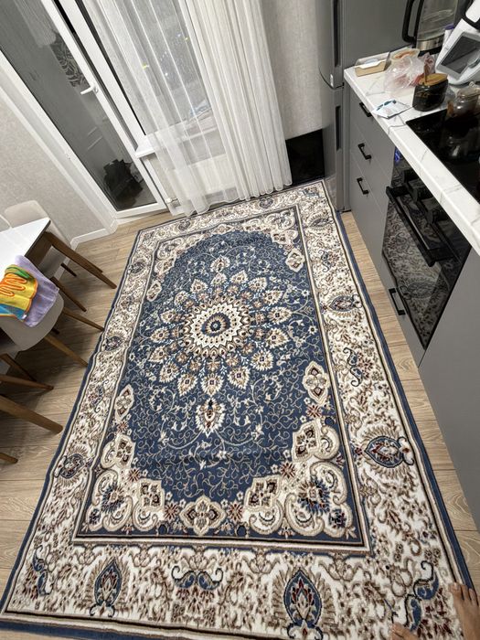 Продам новый ковер 35 тыс