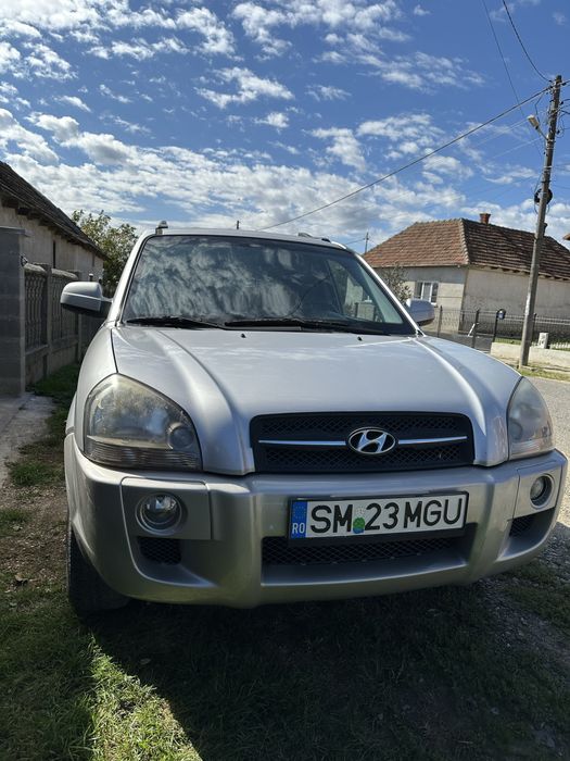 Hyundai Tucson.