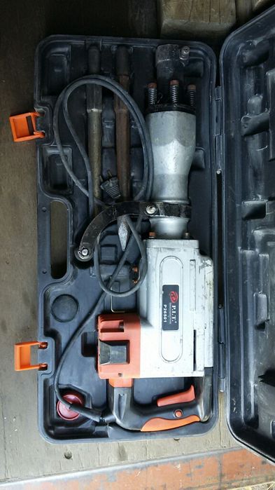 Отбойный молот, электрический