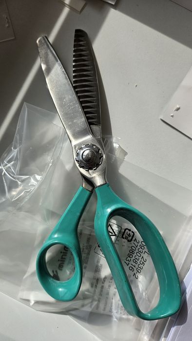 Шивашка ножица, запазена