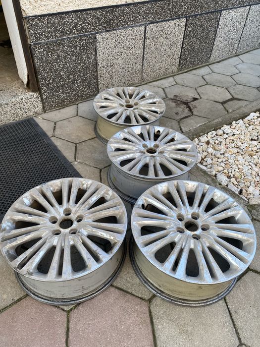 Джанти Chrysler 300 AWD