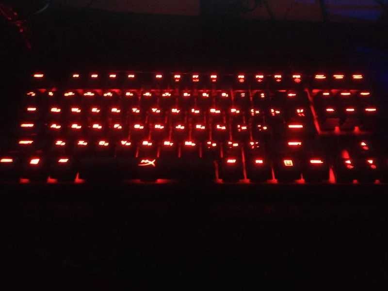 Клавиатура HyperX Alloy FPS PRO