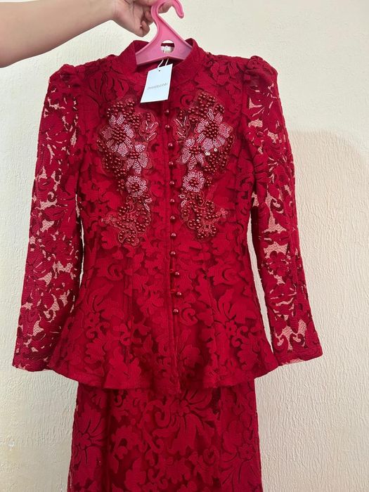 Вечерние платья.