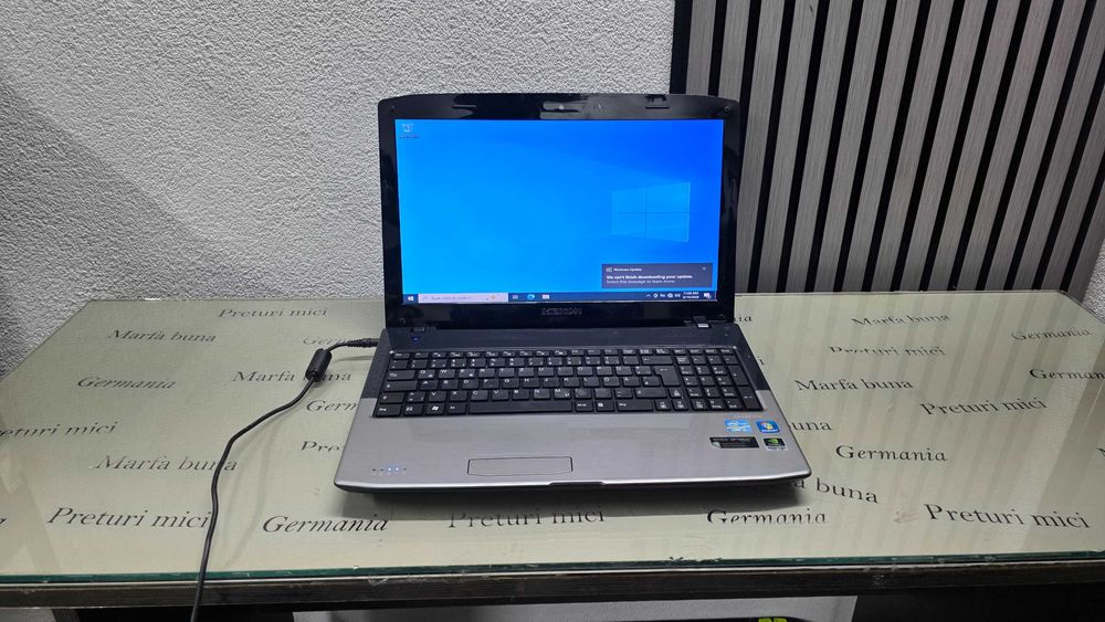 Laptop core i3 - Medion Notebook P6812 - functional - instalat