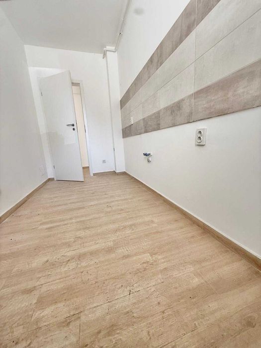 Garsoniera decomandata - Militari Residence