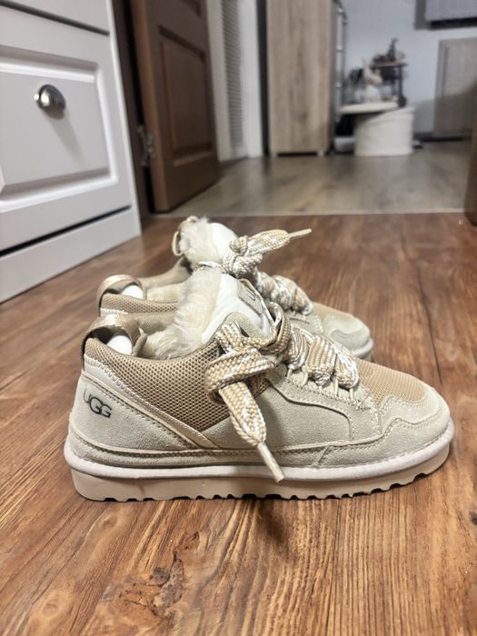 UGG sneakers (чисто нови)