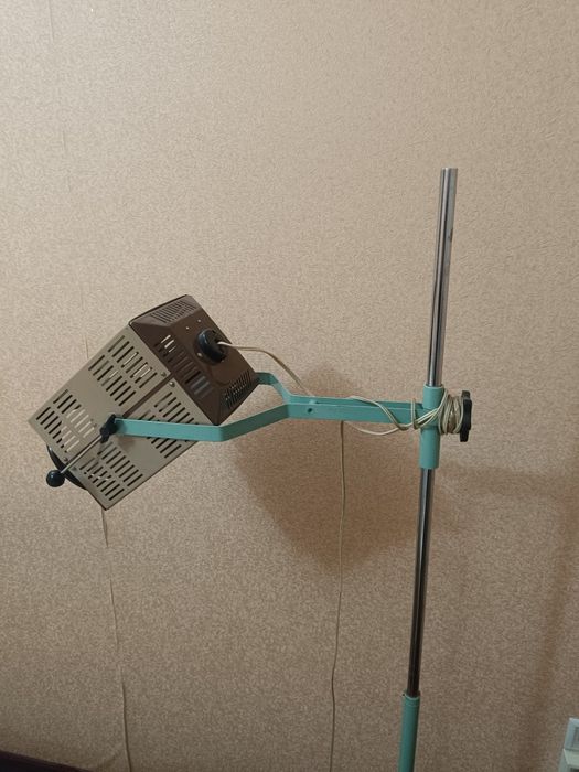 Продаются старые инструменты физиотерапии