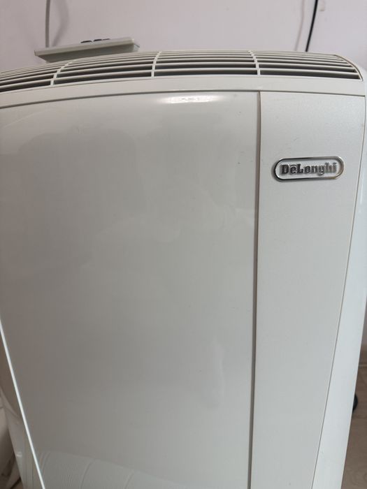 Vand aer conditionat portabil Delonghi