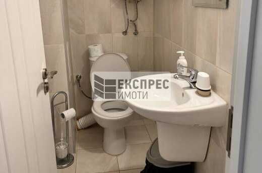 Дава се под наем Офис в Варна, Център - 90 кв.м за 1122 € - Снимка #2