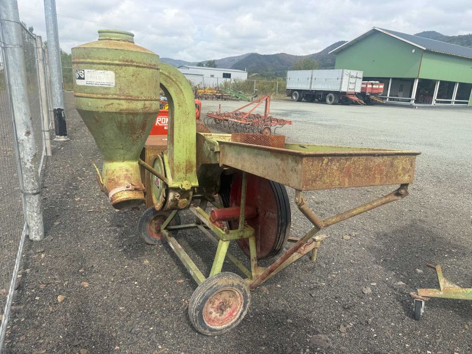 moara de macinat cu ciclon, dupa tractor, Agrotab Maramures