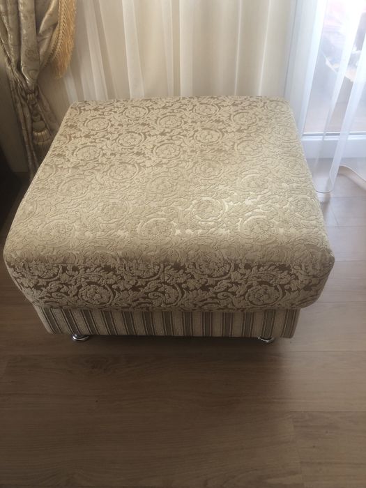 Продам пуф с подушкой
