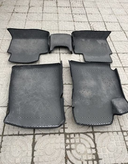 Продам Ева ковры с Киа Церато с бортами