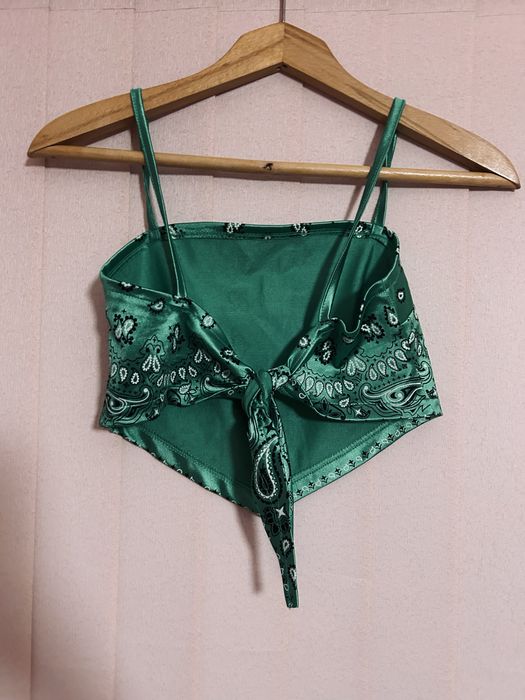 Зелен лъскав къс топ| Размер XS|