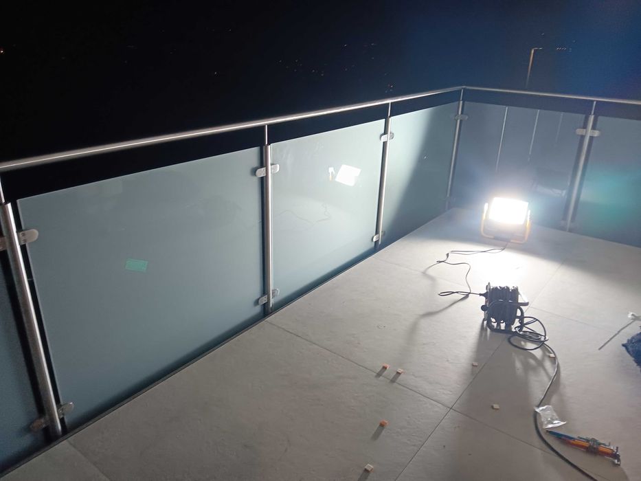 Заваръчни Услуги,Заварчик,Врати,Огради,Парапети-Ямбол