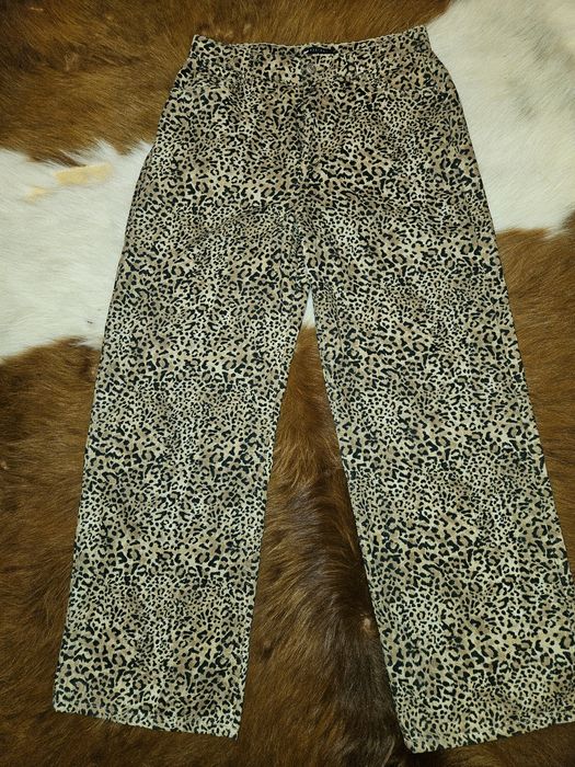Vand blugi largi animal print