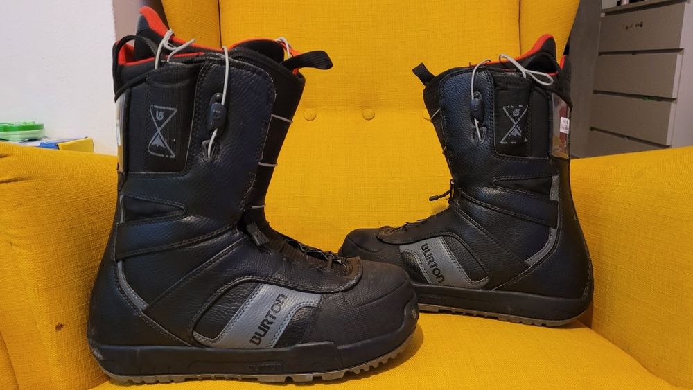 Boots Burton 42 , US 9 , 27 cm