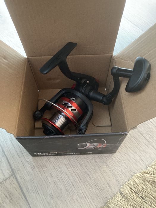 Новая катушка для рыбалки