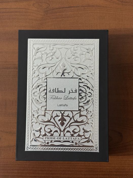 Парфюм 100мл новый