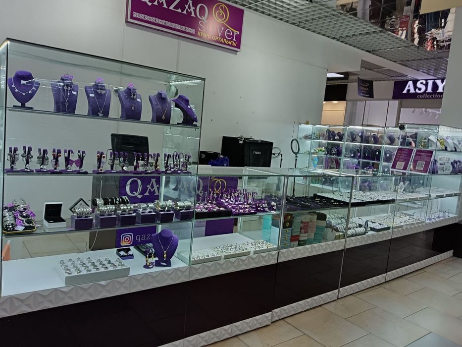 Остров в Аккала Мол