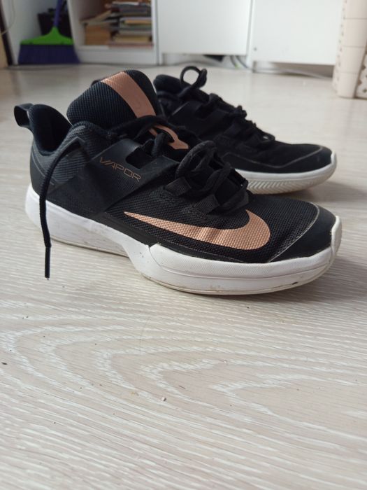 Обувки Nike W Vapor Lite