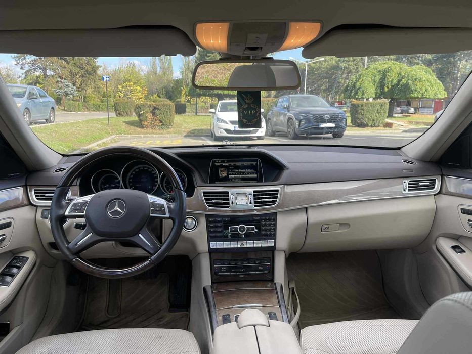 Mercedes-Benz E 350 4 Matic raritate dotari de top