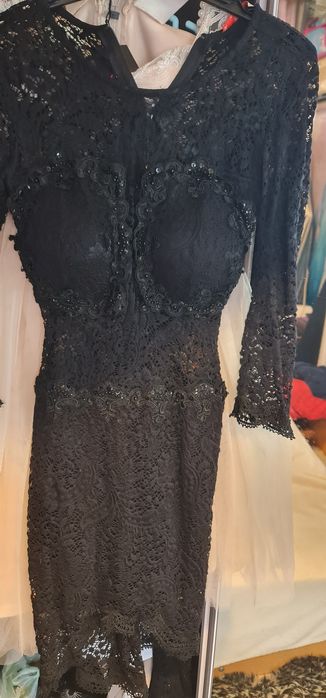 Rochie BBY neagra eleganta moderna cu detalii pretioase