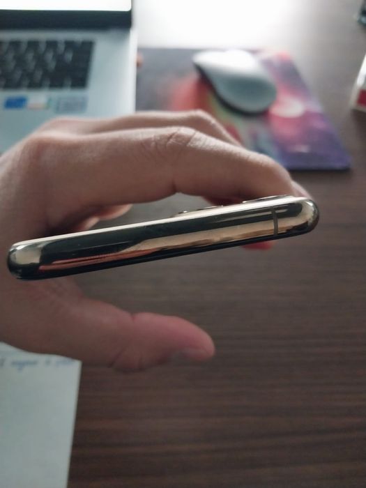 Продам айфон 11 про 256