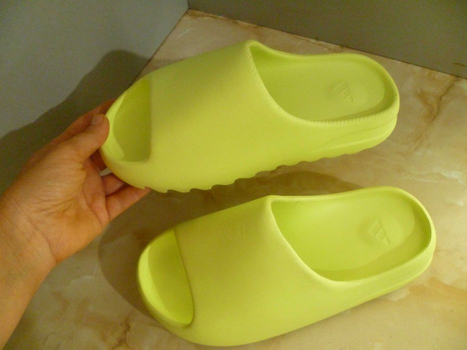 ADIDAS чехли №39