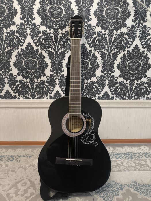 Гитара MR39 черный