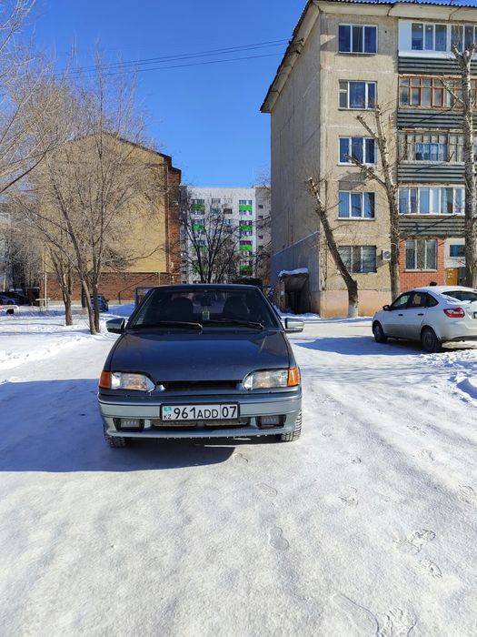 Ваз(Lada) 2114 год выпуска 2005