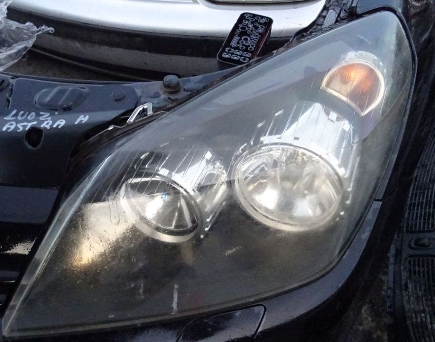 Fata completa Opel Astra H din 2005 volan pe stanga
