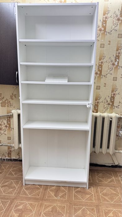 Полка стелаж в отличном состоянии