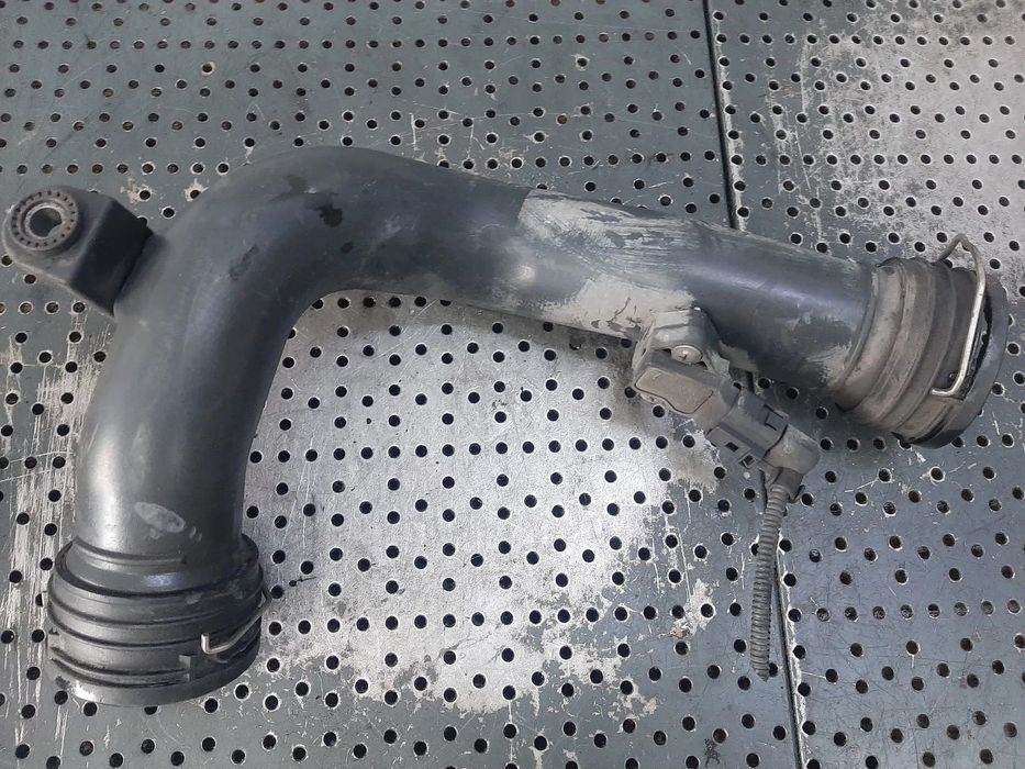 tubulatura intercooler cu senzor 2.0 tdi bkd audi a3 8p  vw passat b6 golf 5 jetta 1k0145762ad