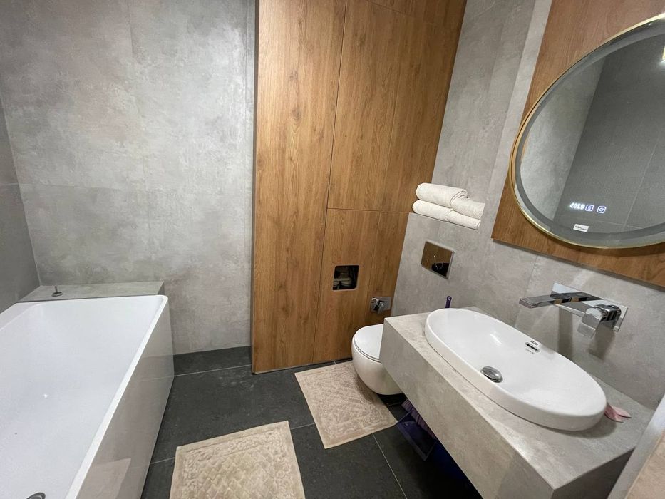 Сдается в аренду 2-х комнатная квартира на Мирабадском районе