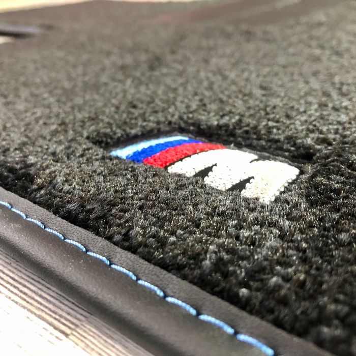 Оригинальные ворсовые коврики на BMW
