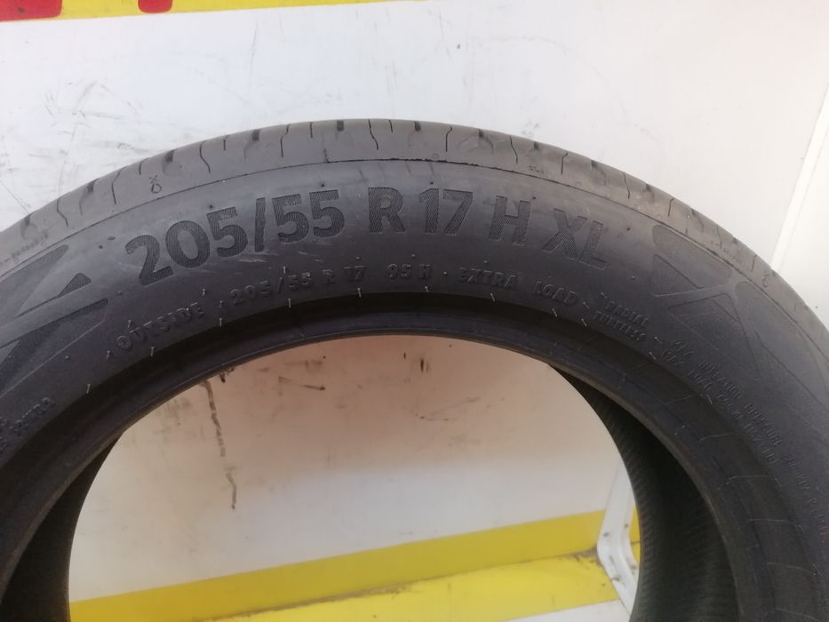 205/55/17  2*Continental vara XL. Dot 5323.    5,,62mm