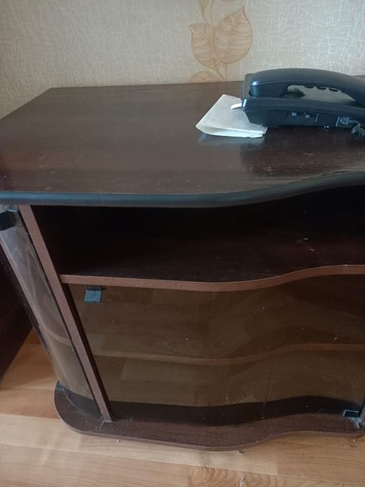 Отдам мебель бесплатно , самовывоз