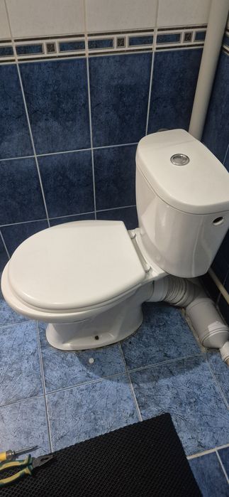 Продам  бу унитаз