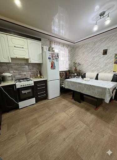 В продаже дом 5 комнат, Бесколь